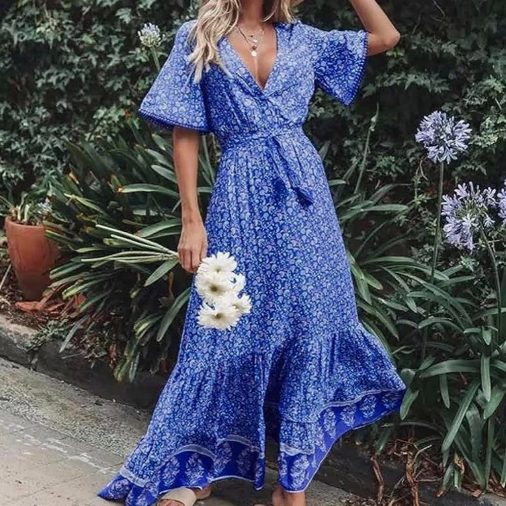 Blue floral midi dress. NWOT